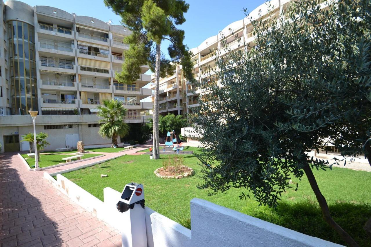 Moderno Apartamento Con Piscina En Playa Salou